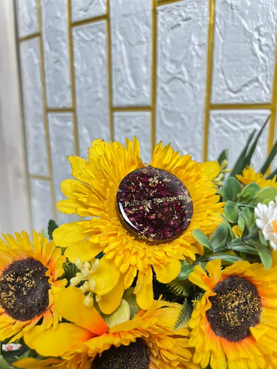 resin round keychain resin round keychain